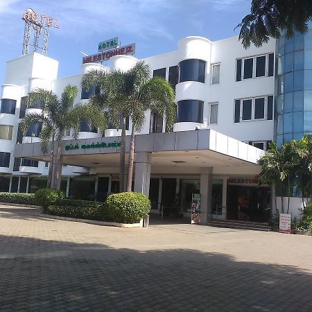 Hotel Milestonnez Sriperumbudur Luaran gambar